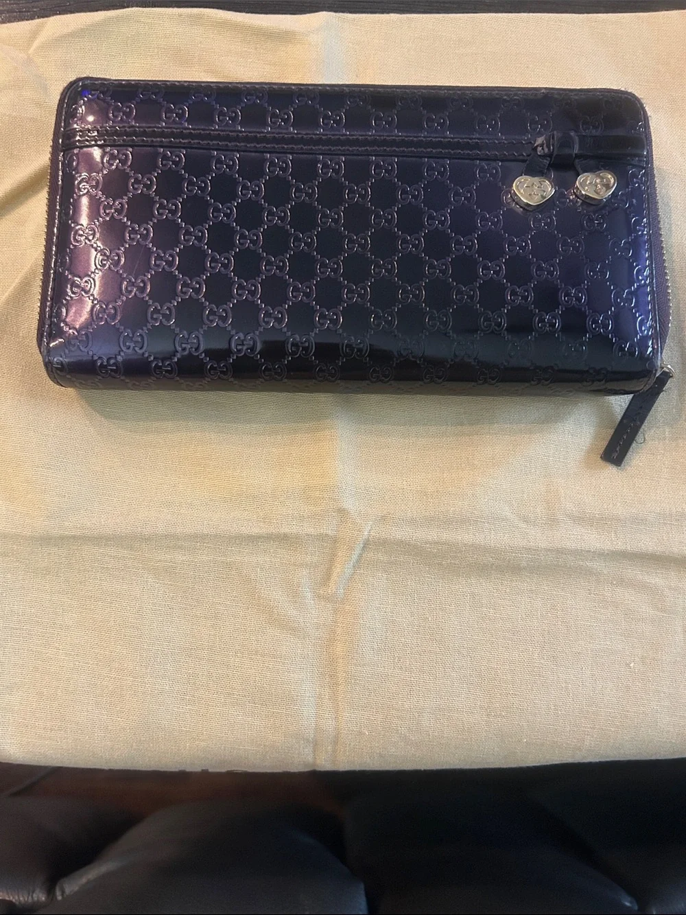 Gucci Glossy Deep Purple Micro GG Guccissima Zip-Around Wallet with Heart Charms - Picture 2 of 14